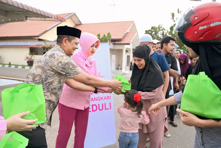 image_750x_69a2f8638a23b